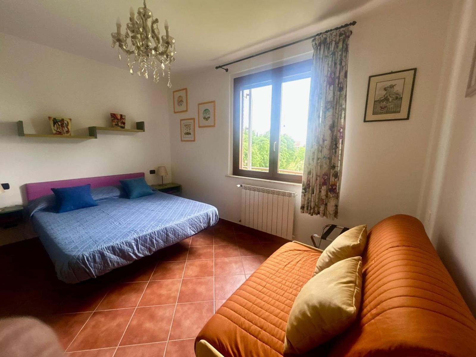 مبيت وإفطار كاستيلْنْوافو بيراردين Casa Paola Nel Chianti الغرفة الصورة
