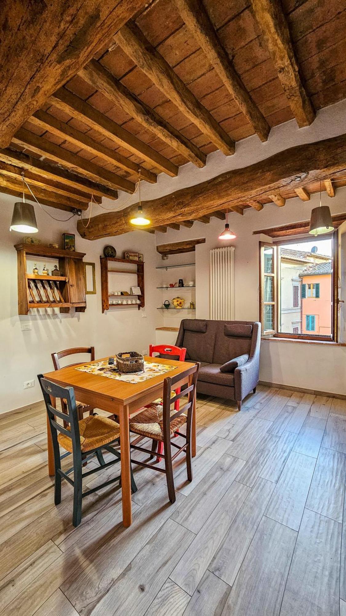 مبيت وإفطار كاستيلْنْوافو بيراردين Casa Paola Nel Chianti الغرفة الصورة